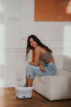 Medivon Aqua Lux -Produits De Santé medivon aqua lux appareil de massage pieds 4