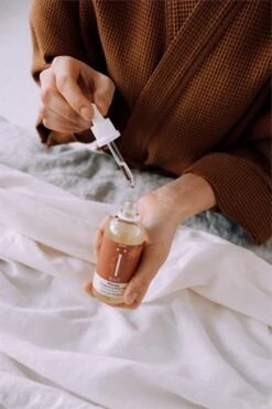 Naif Mom -Produits De Santé naif mom huile de soin grossesse pour les vergetures 2